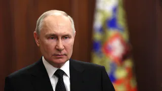 Всё-таки деньги будут: все россияне получат новую путинскую выплату в 11 300 рублей