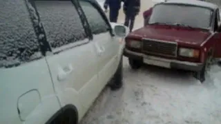 Под Рязанью столкнулись "семерка" и "Шевроле", есть пострадавшая
