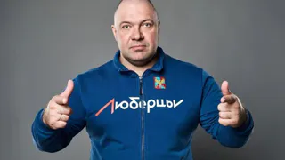 «Русский Халк» приедет к детям из Рыбновского детдома и согнет зубами арматуру