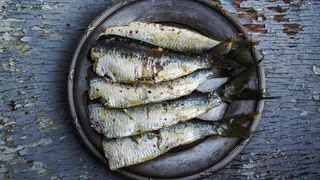 Вместо скучной "Шубы": удивлю гостей в Новый год вкусной селёдкой по-мексикански - необычное сочетание обычных продуктов