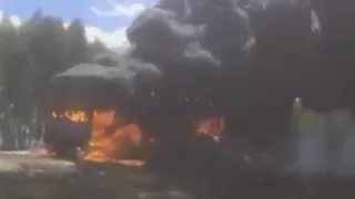 В сети появилось  видео загоревшейся фуры с полистиролом