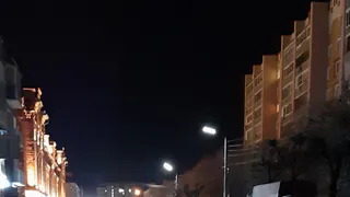 Жалобы подействовали: у дядьковской школы включили освещение