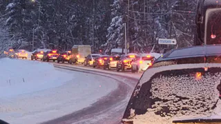 Рязанцы попали в многокилометровую пробку из-за ремонта Солотчинского моста