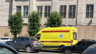 Рязанку сразил инсульт в подъезде после онемения руки