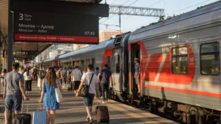 Билеты раскупают за минуты: новый скоростной маршрут до Черного моря, о котором пока знают немногие