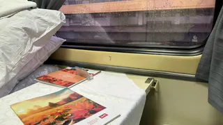 Все боятся 38-го места в плацкарте — а я беру его специально: вот почему