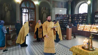 В Рязани прошла панихида по погибшим в колледже Керчи