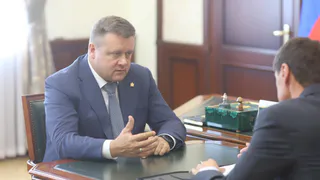 Любимов предложил чиновникам публично отчитываться о работе