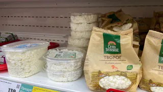Мясной клей в пачке: Роскачество назвало худшие бренды творога