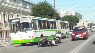 На улице Соборной мотоциклист сбил пешехода