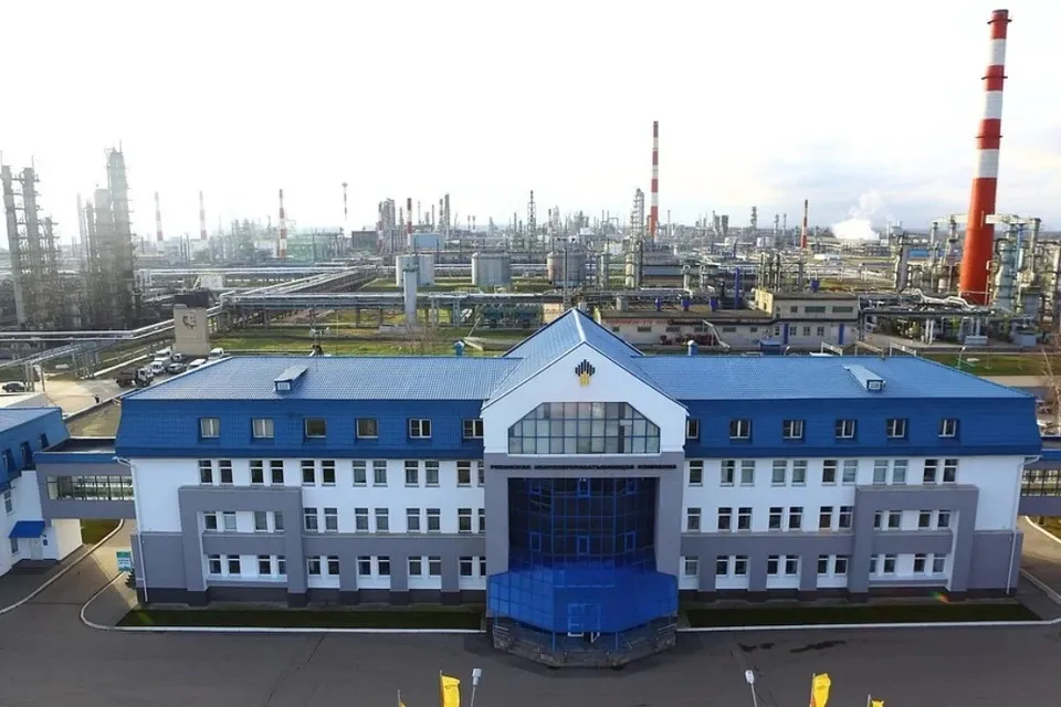 ЕС ввел санкции против Рязанской нефтеперерабатывающей компании