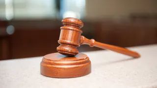 В Рязани бывшего сотрудника Россреестра осудят за коррупцию и мошенничество