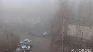 Пожар в Приокском: горит двухэтажный дом на Луговой