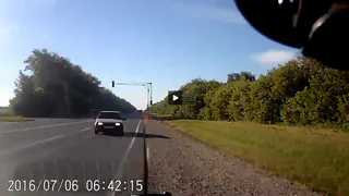 На трассе М5 автомобиль вылетел на встречку