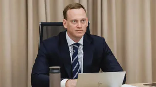 Губернатор перенёс прямой эфир, а рязанцы завалили его вопросами о заводе, выбросах и очередях за бензином