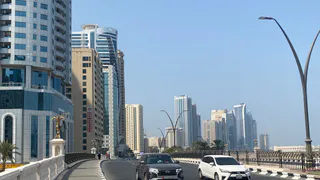 Чем кормят туристов в ОАЭ на "Всё включено": показываю шведский стол в бюджетном отеле 4* - без прикрас