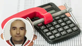 Приставы разыскивают 42-летнего неплательщика алиментов. Он должен более 600 000 рублей