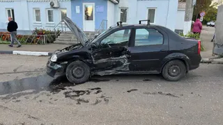 В Сасово два пожилых водителя не смогли разъехаться возле дома