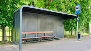 «Надо их убрать, как на Почтовой»: новые остановки в Рязани вызвали спор среди жителей