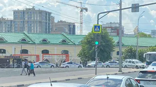 Жители Рязани заметили скопление патрульных машин на площади Ленина