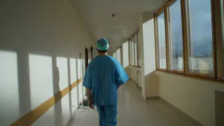 Сколько зарабатывает врач-хирург в Рязани: исследования Superjob