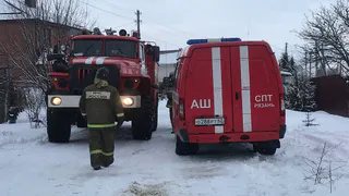Появились фото с места смертельного пожара в Рязанском районе