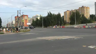 Светофор на перекрестке возле "Глобуса" настроят по-нормальному