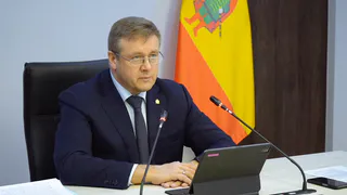 Любимов снял запрет на работу кафе и ресторанов в Рязани по ночам