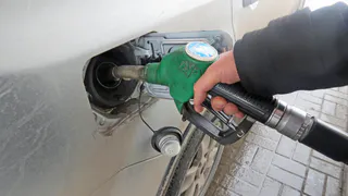 Топливный суррогат: рязанский водитель после заправки отправился в автосервис