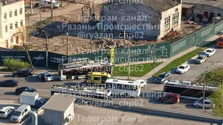 В Рязани троллейбус выехал на тротуар после ДТП на Касимовском шоссе