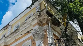В центре Рязани фасад дома рухнул рядом с прохожими