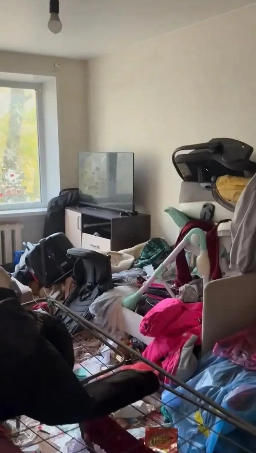 Дети-маугли в Рязани: врач обнаружил малышей в захламлённой квартире