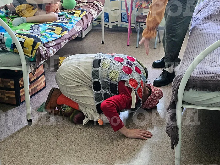 Слёзы и улыбки в одной палате: репортаж из кировской больницы, где высадился клоунский десант